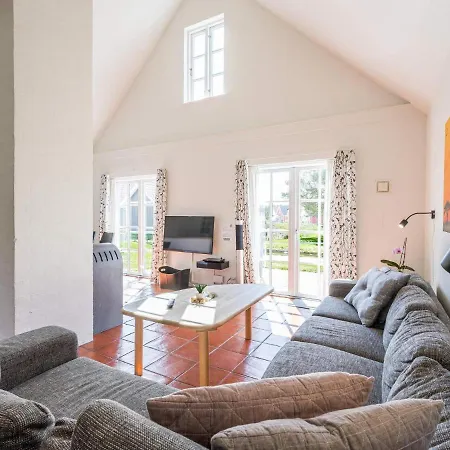 4 Person In Blåvand